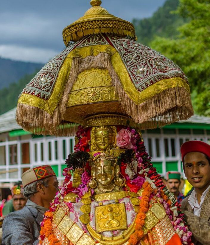 Festivals of Himachal Pradesh: A Complete Cultural Guide to Devbhoomi’s Sacred Celebrations